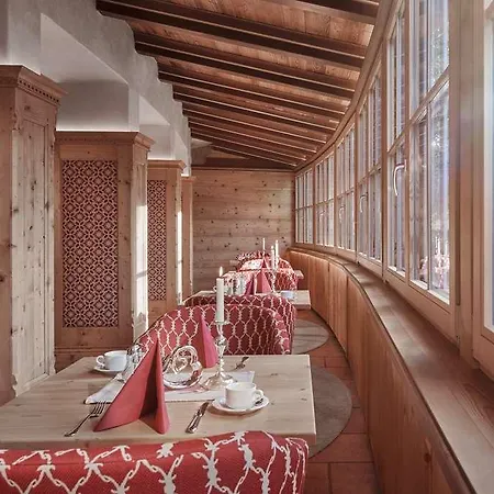 Goldener Greif Otel Kitzbühel