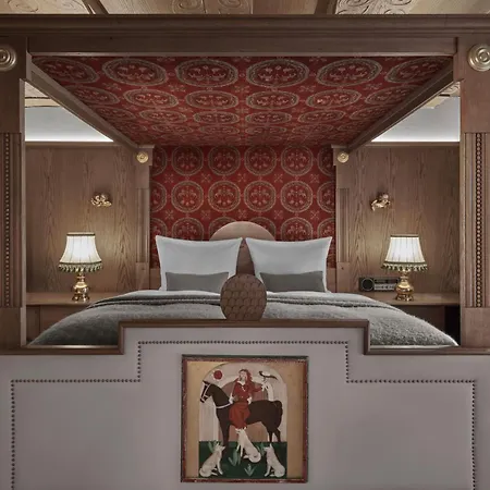 Goldener Greif Отель