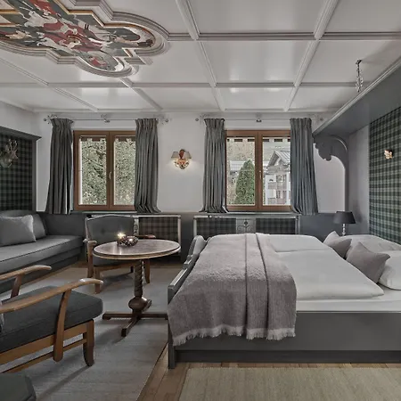 Goldener Greif Отель 4*