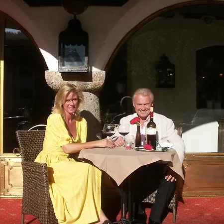 Goldener Greif 4* Кицбюэль