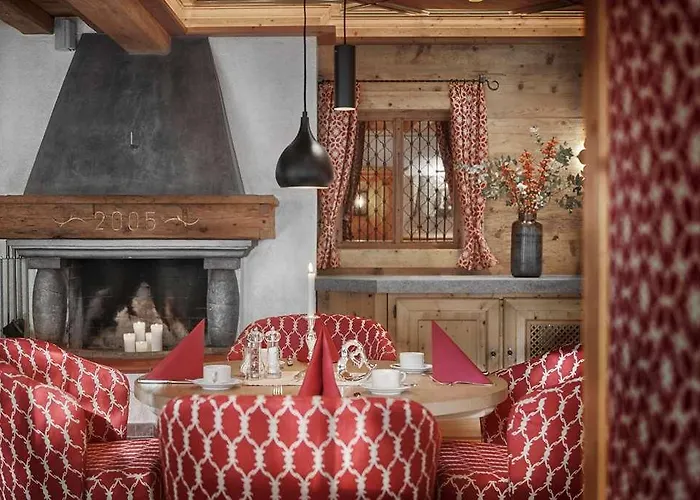 Goldener Greif Hotel 4*