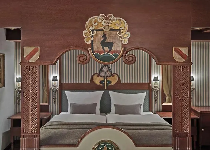 Hotel Goldener Greif 4*