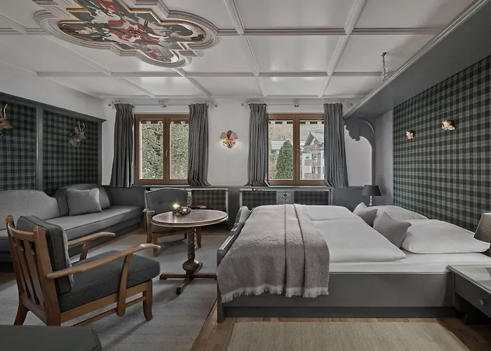 Goldener Greif Отель 4*