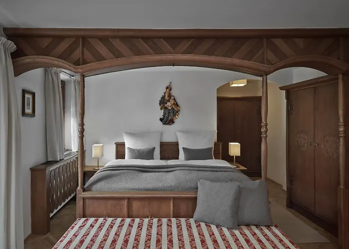 호텔 골드너 그라이프 4*