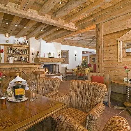 Szálloda Goldener Greif 4*