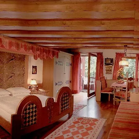 Szálloda Goldener Greif Kitzbühel